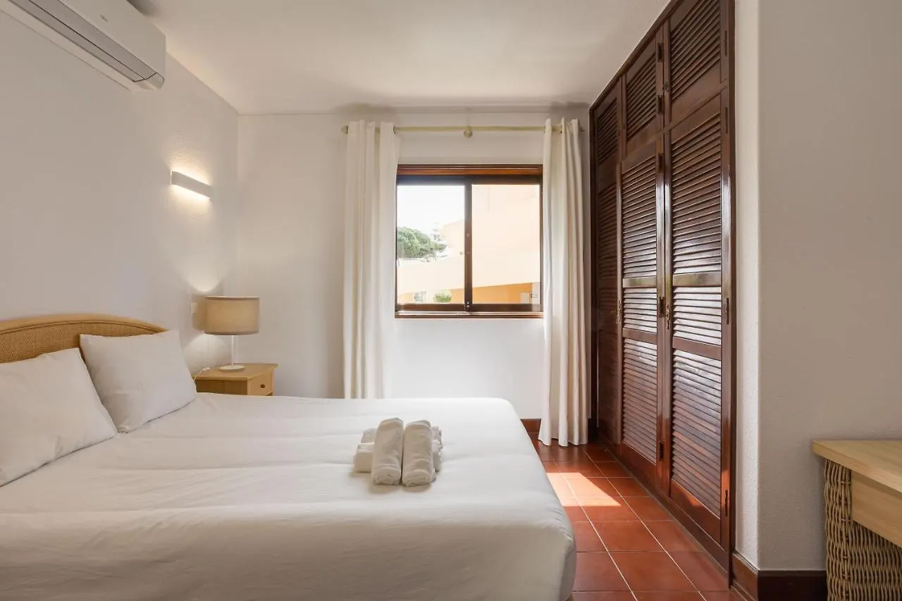 Willa Home Out Vila Do Lince - 8 Ensuite, Heated Pool & Gym - Marina Vilamoura