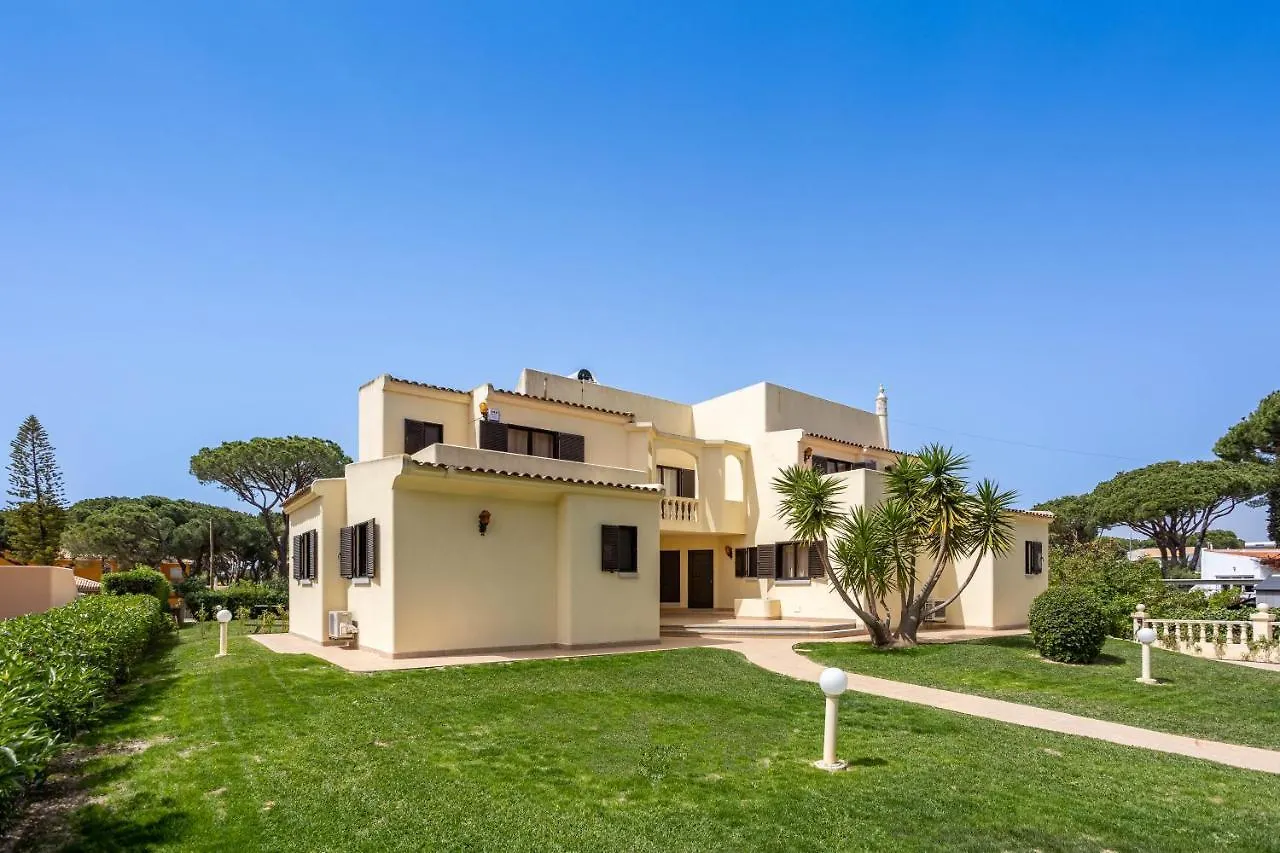Home Out Vila Do Lince - 8 Ensuite, Heated Pool & Gym - Marina Vilamoura Willa