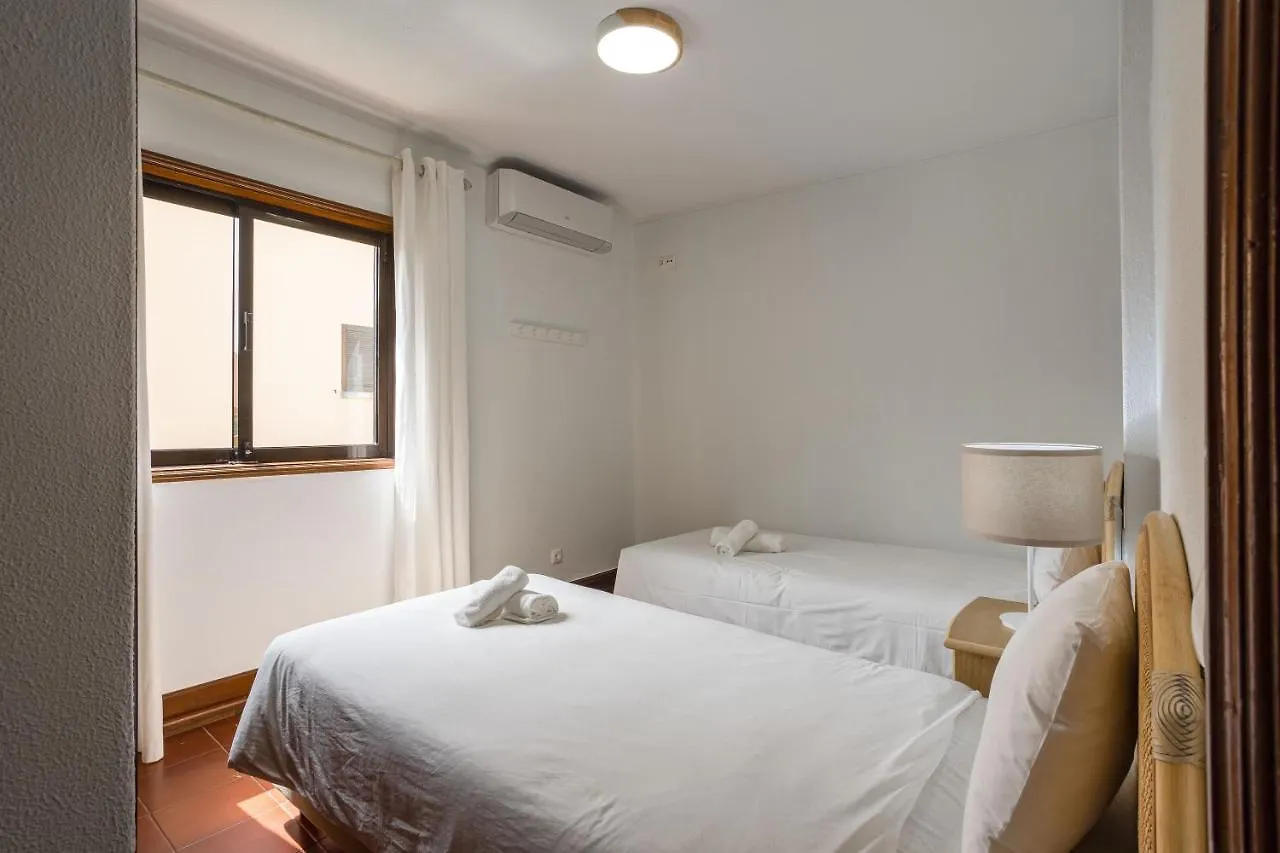 Willa Home Out Vila Do Lince - 8 Ensuite, Heated Pool & Gym - Marina Vilamoura Portugalia