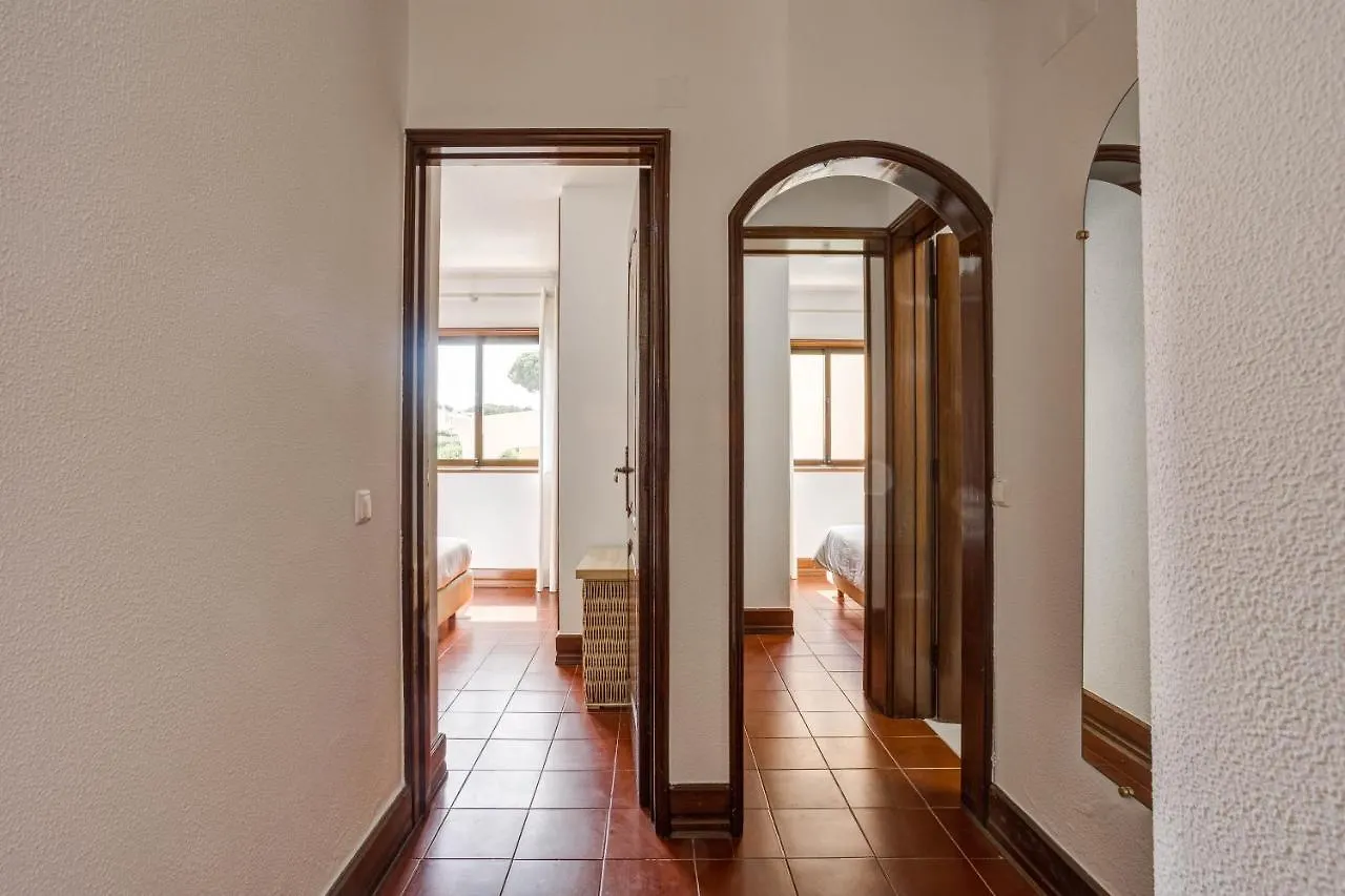Home Out Vila Do Lince - 8 Ensuite, Heated Pool & Gym - Marina Vilamoura 0*,  Portugalia