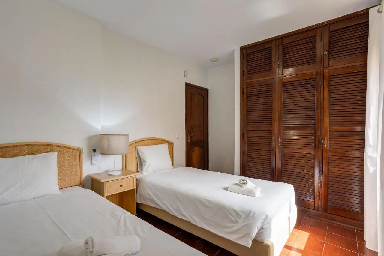 Home Out Vila Do Lince - 8 Ensuite, Heated Pool & Gym - Marina Vilamoura Willa